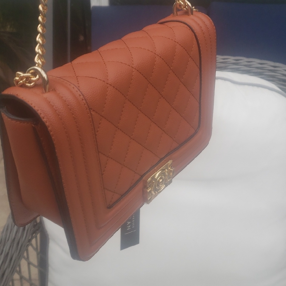 ❤QUILTED CHAIN CROSSBODY - Picture 4 of 8